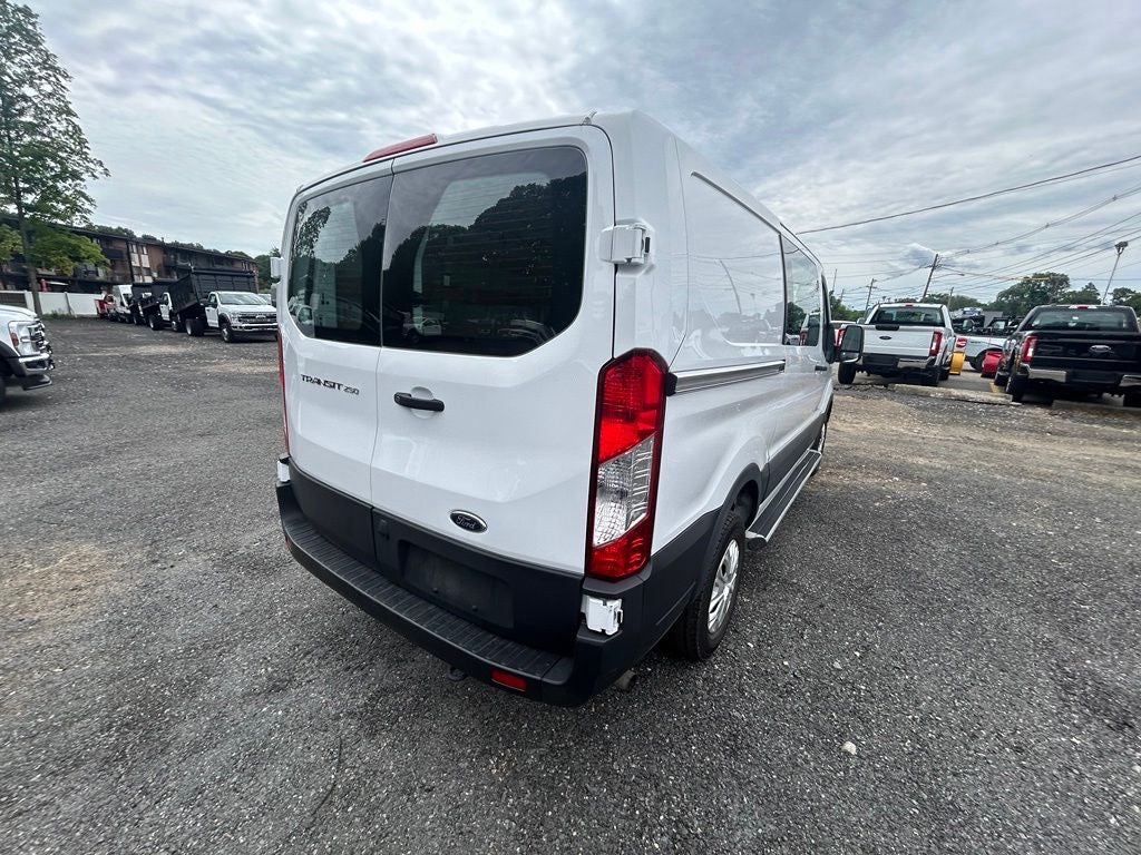 2025 Ford Transit Cargo Van Low Roof
