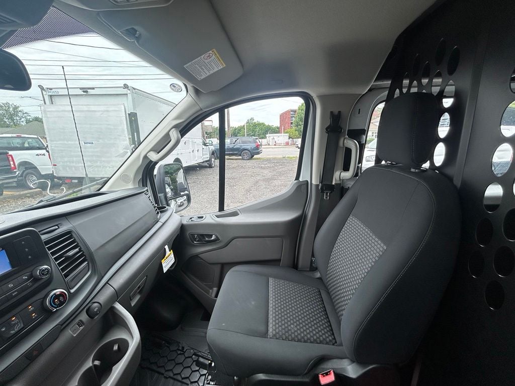 2025 Ford Transit Cargo Van Low Roof