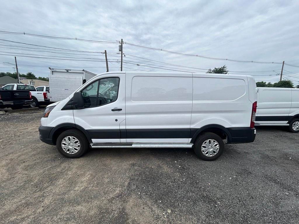 2025 Ford Transit Cargo Van Low Roof