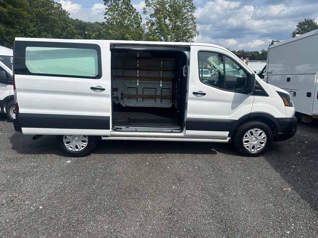 2025 Ford Transit-250 Base Low Roof