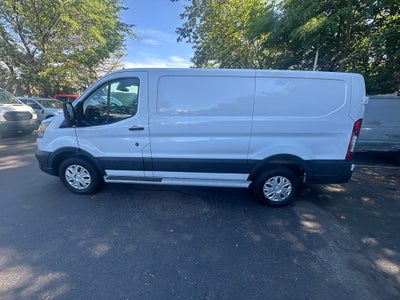 2025 Ford Transit-250 Base Low Roof