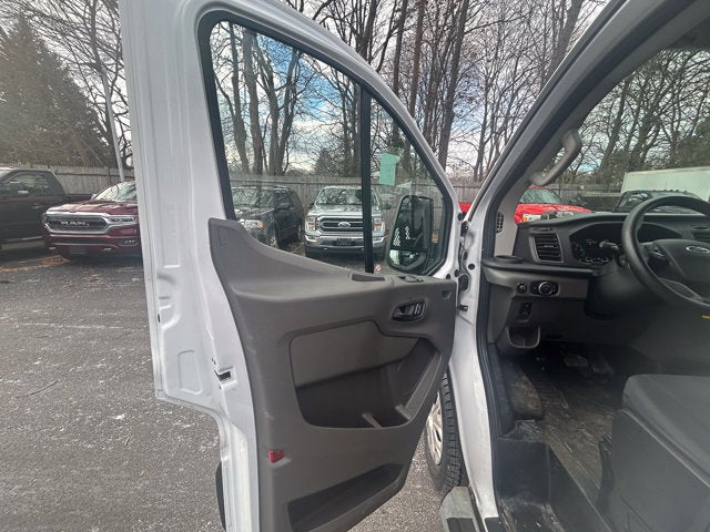 2024 Ford Transit Cargo Van 250 Low Roof