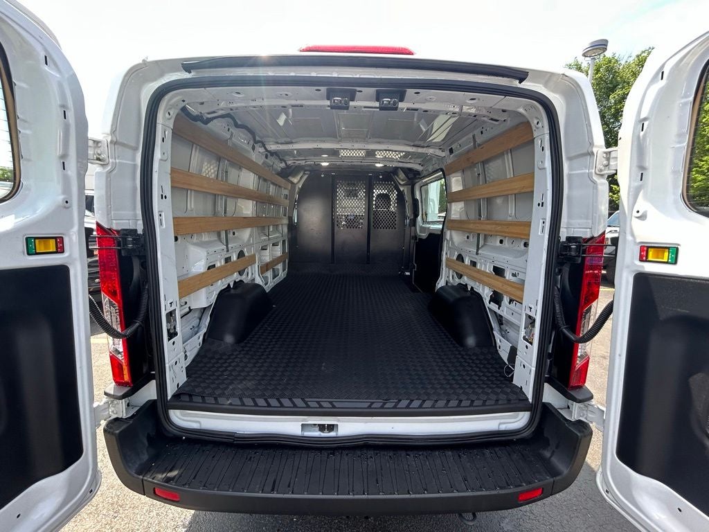 2024 Ford Transit-250 Base Low Roof Cargo