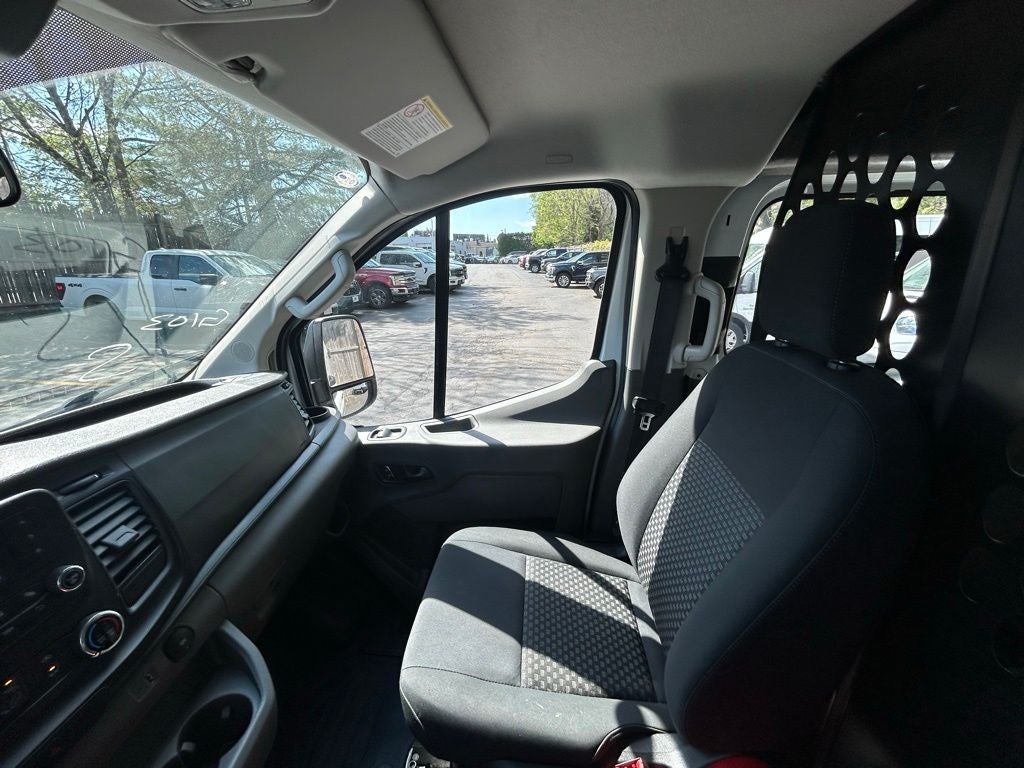 2025 Ford Transit-250 Base Low Roof Certified P/O
