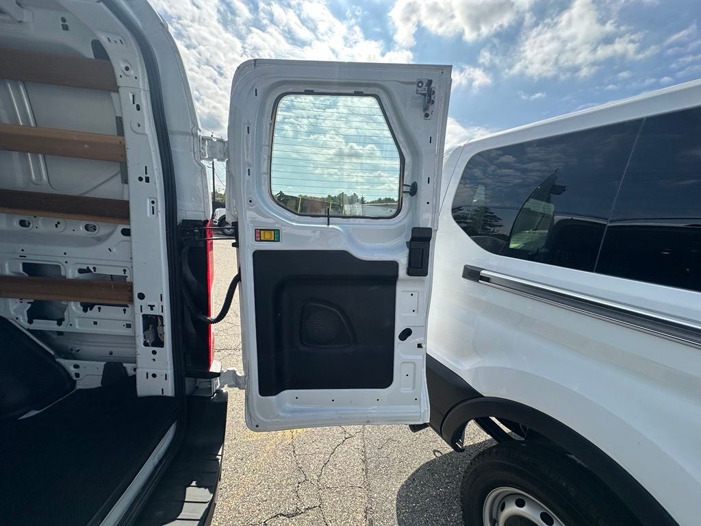 2025 Ford Transit-250 Base Low Roof