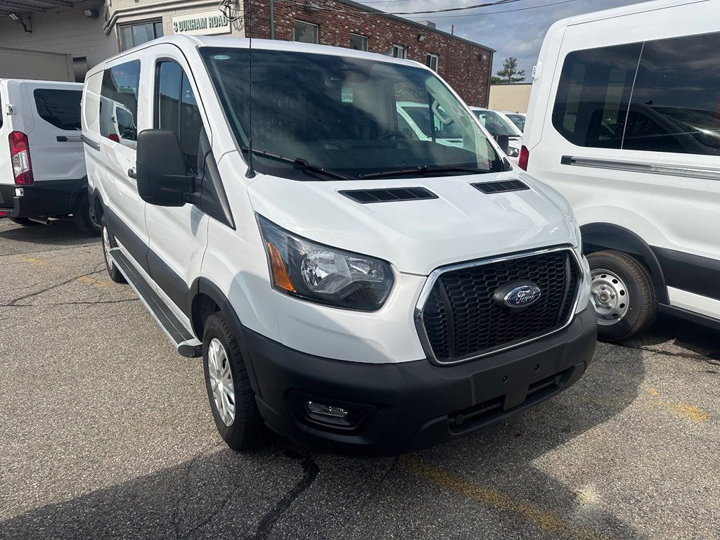 2025 Ford Transit-250 Base Low Roof