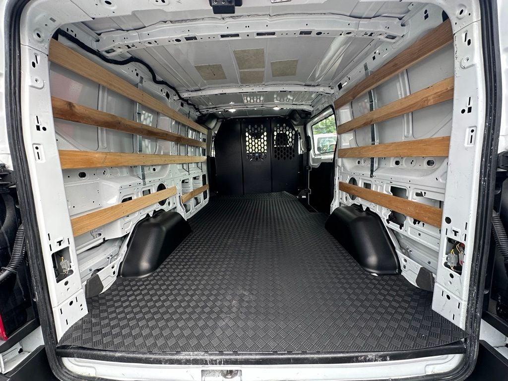 2025 Ford Transit-250 Base Low Roof