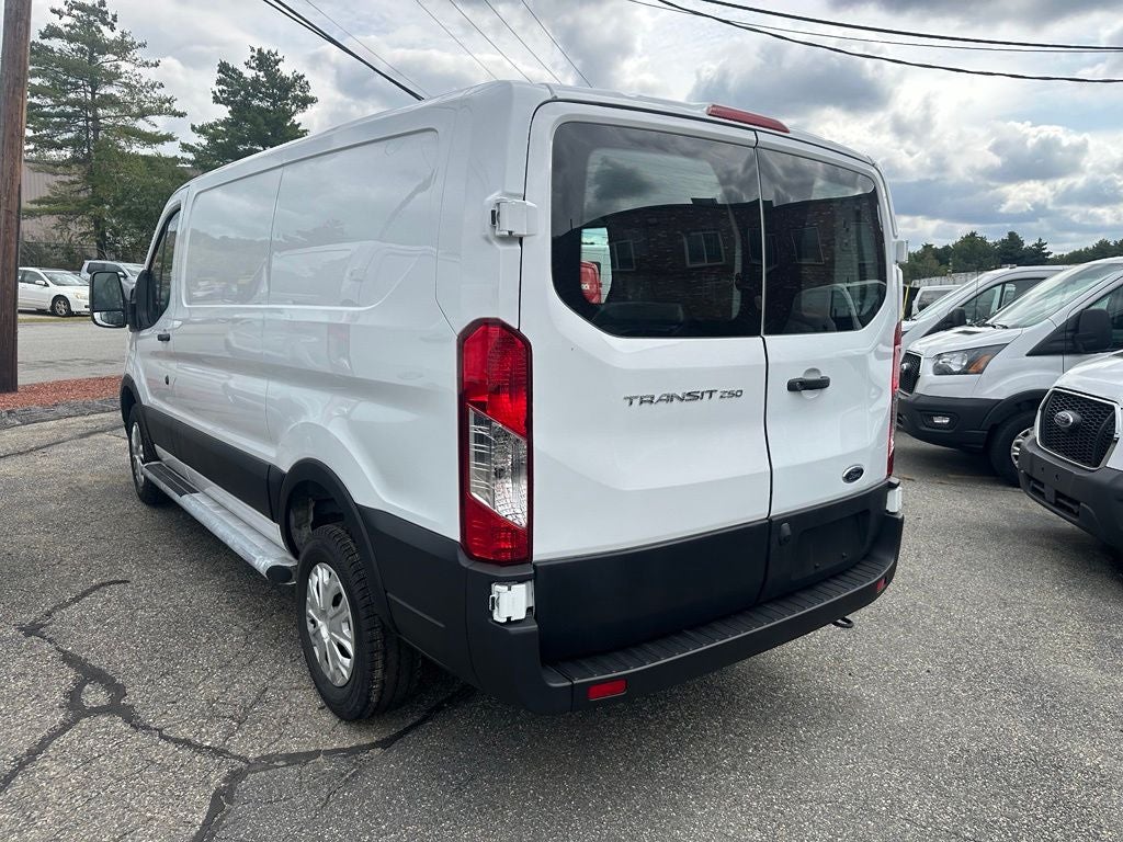2025 Ford Transit-250 Base Low Roof