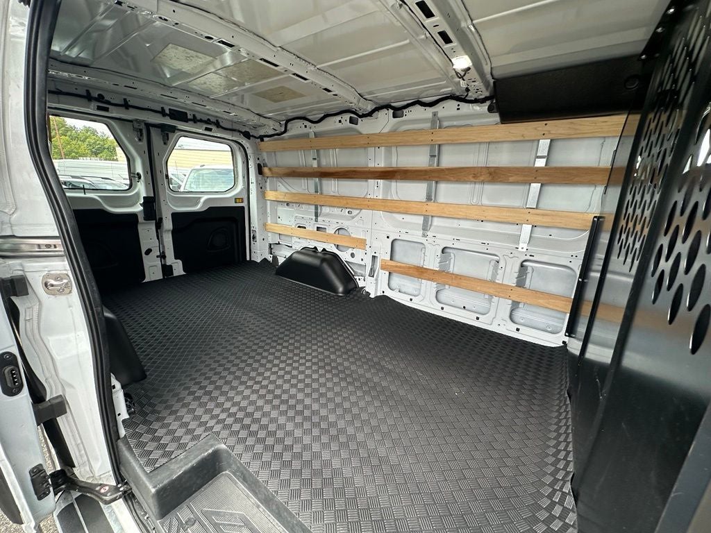 2025 Ford Transit-250 Base Low Roof