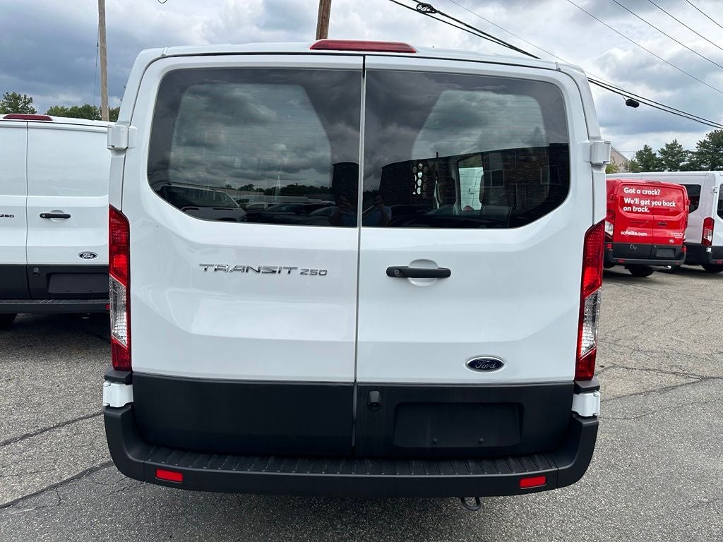 2025 Ford Transit-250 Base Low Roof