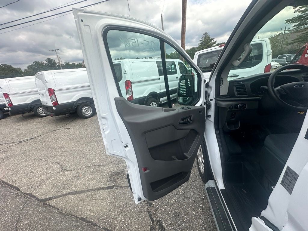 2025 Ford Transit-250 Base Low Roof