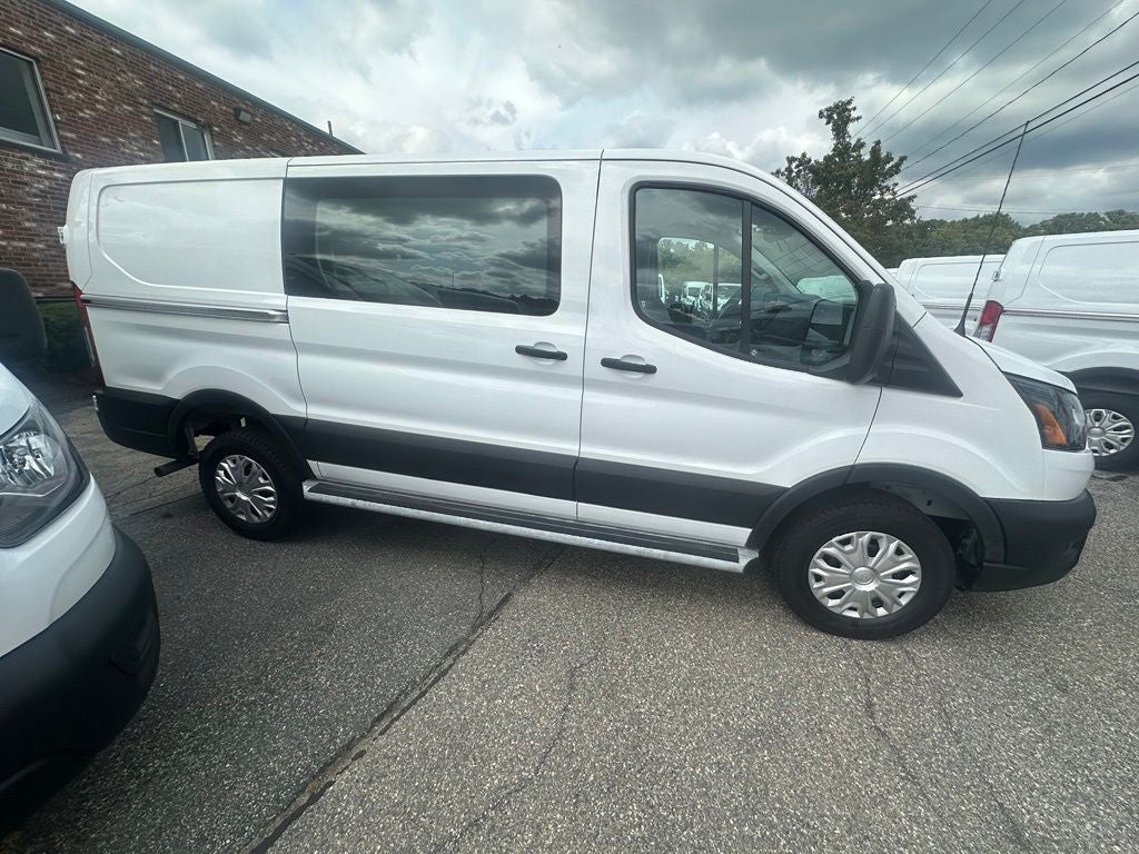2025 Ford Transit-250 Base Low Roof