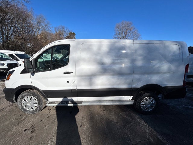 2024 Ford Transit Cargo Van 250 Low Roof