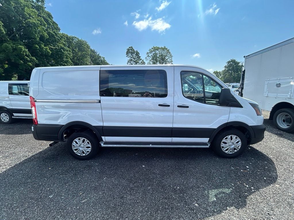 2025 Ford Transit-250 Base Low Roof