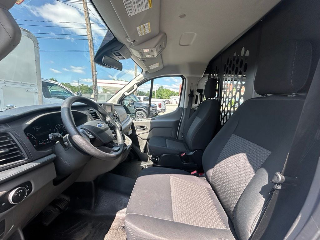 2025 Ford Transit-250 Base Low Roof