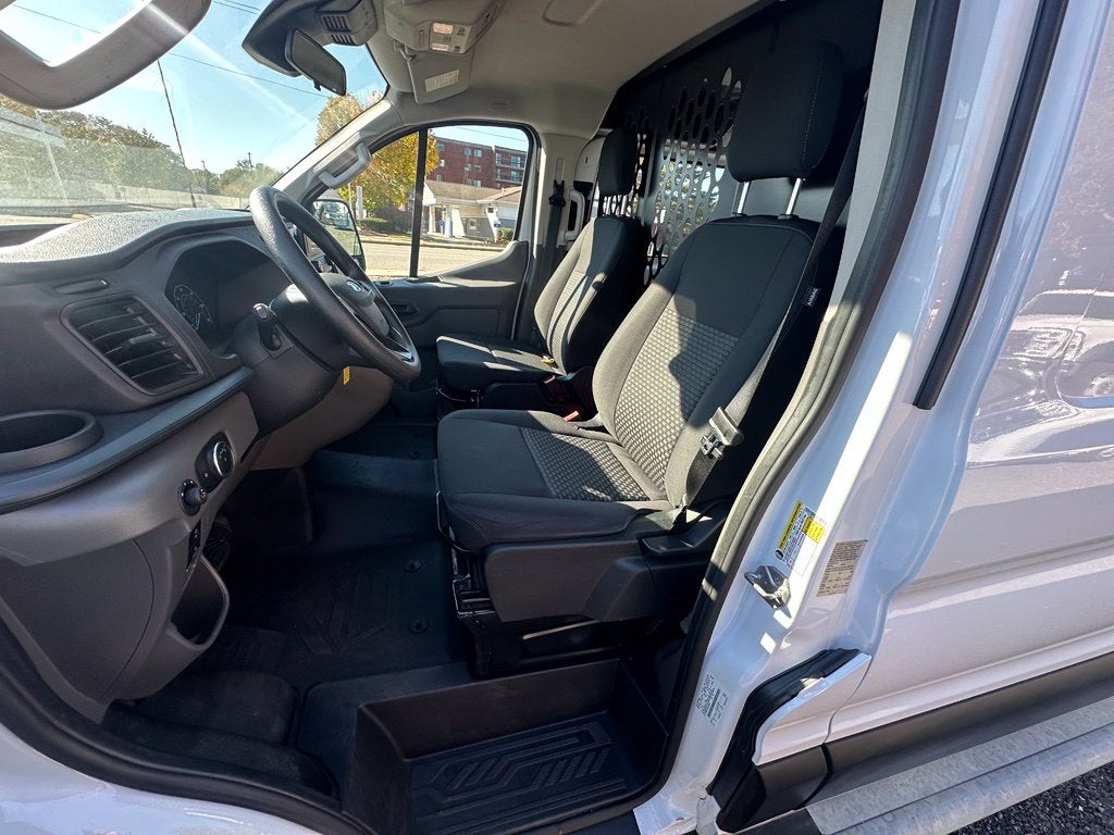 2025 Ford Transit-250 Base Low Roof
