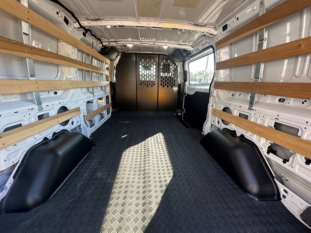 2025 Ford Transit-250 Base Low Roof