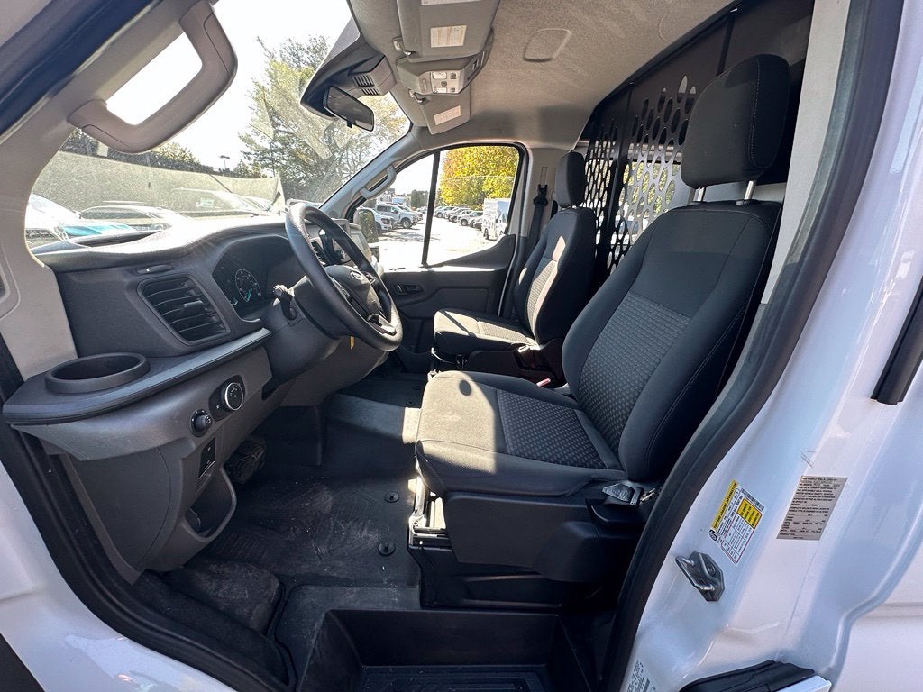 2025 Ford Transit-250 Base Low Roof