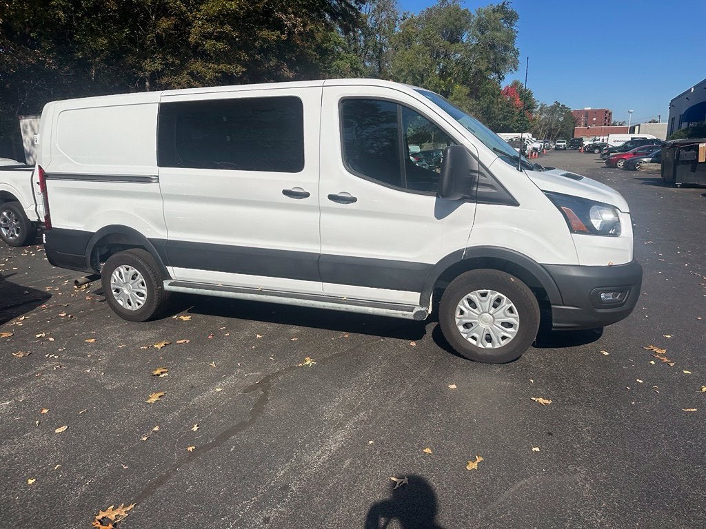 2025 Ford Transit-250 Base Low Roof