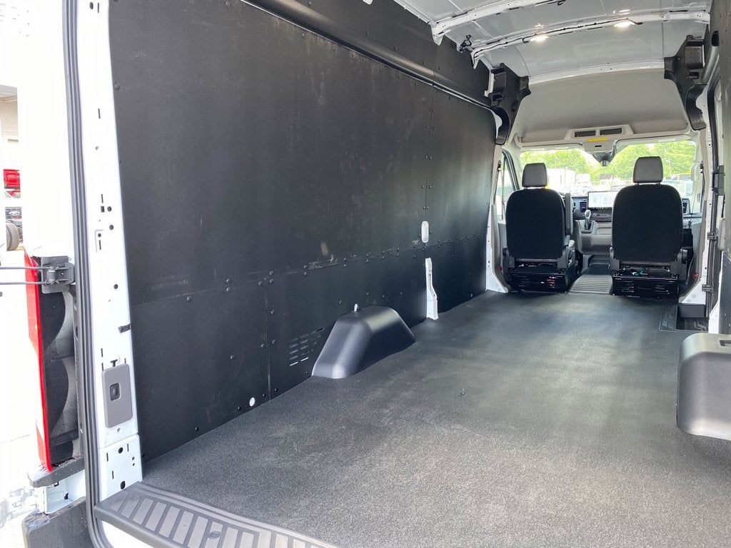 2026 Ford Transit Cargo Van HR