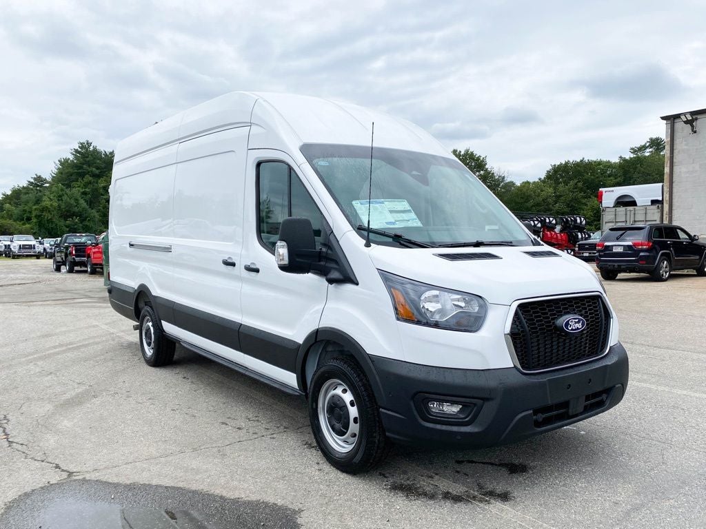 2026 Ford Transit Cargo Van HR