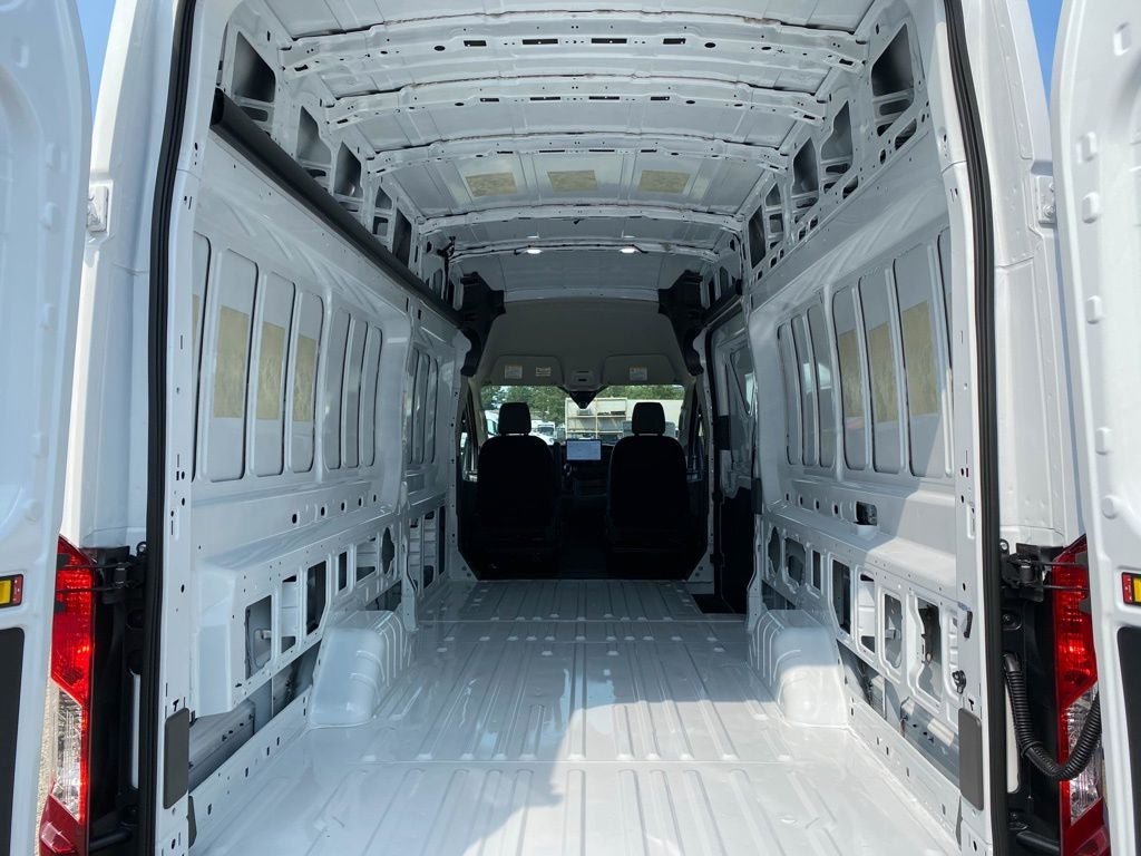 2026 Ford Transit Cargo Van HR