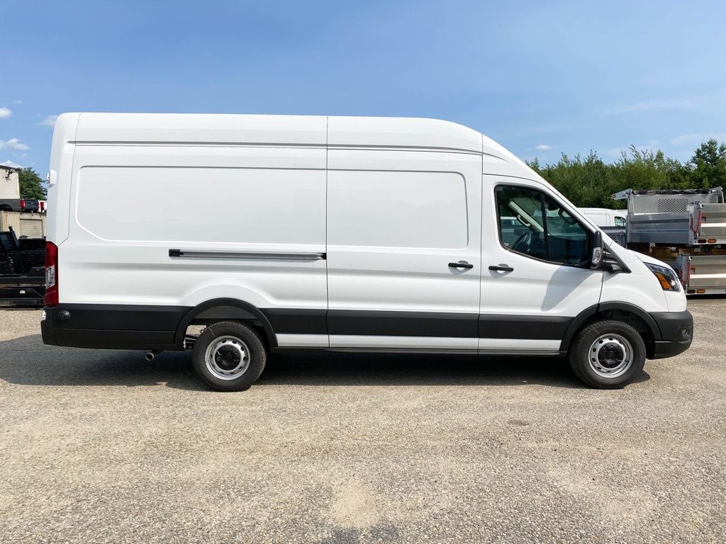2026 Ford Transit Cargo Van HR
