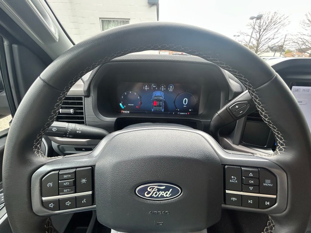 2025 Ford F-150 XLT Super Crew 4x4 V-8