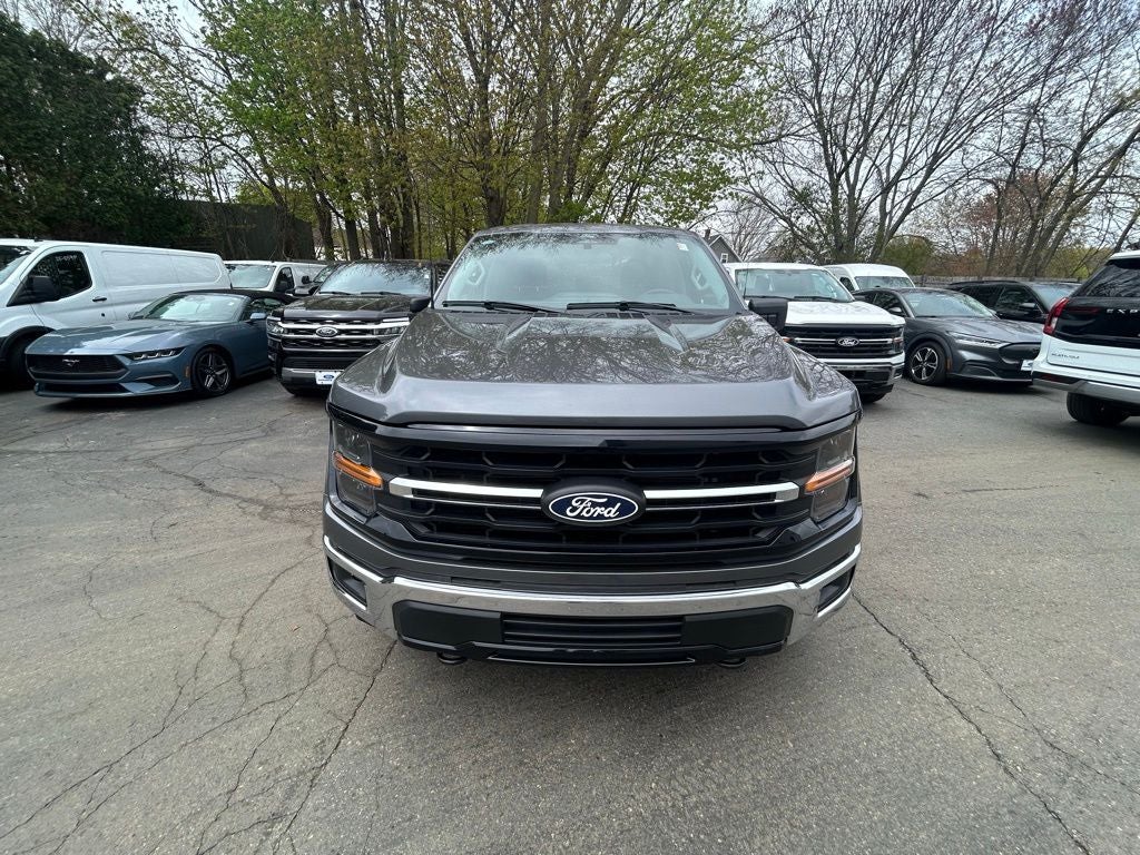 2025 Ford F-150 XLT Super Crew 4x4 V-8