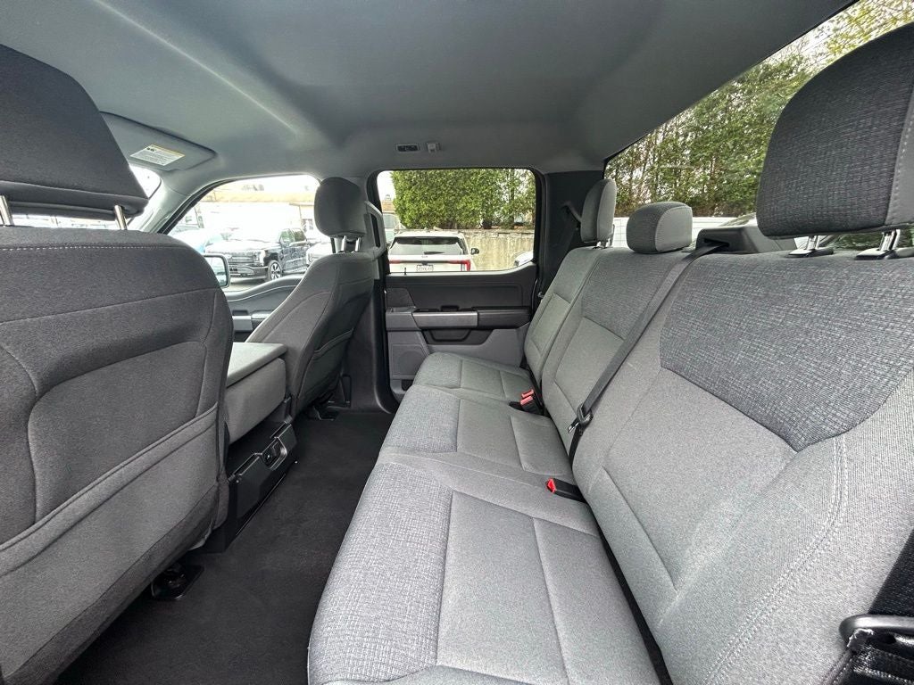 2025 Ford F-150 XLT Super Crew 4x4 V-8