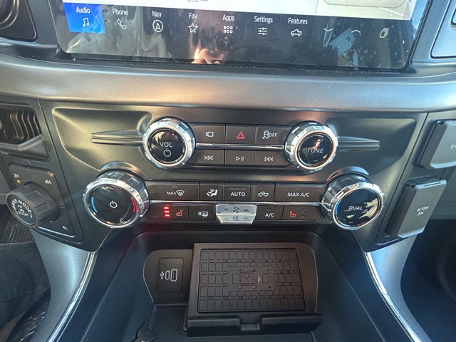 2025 Ford F-150 XLT Hybrid