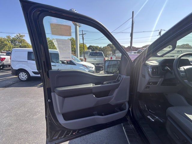 2025 Ford F-150 XLT Hybrid