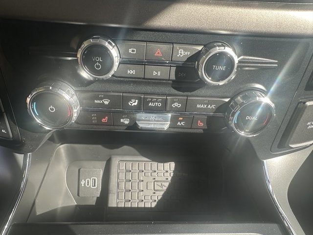 2025 Ford F-150 XLT Hybrid