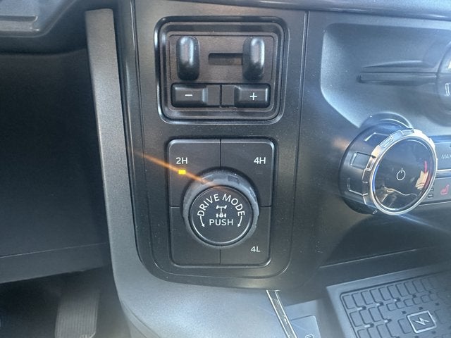 2025 Ford F-150 XLT Hybrid