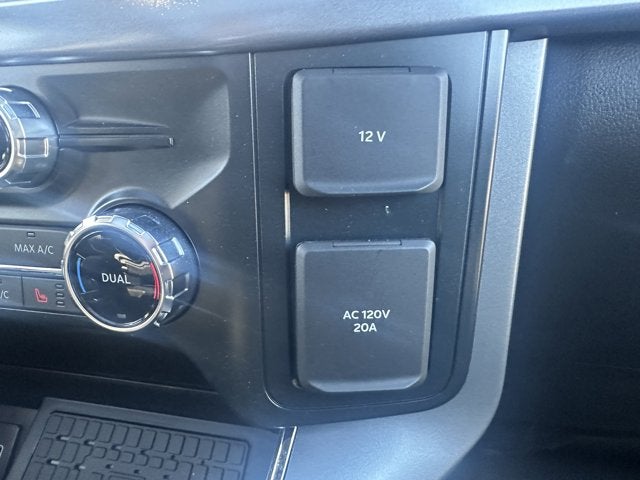 2025 Ford F-150 XLT Hybrid