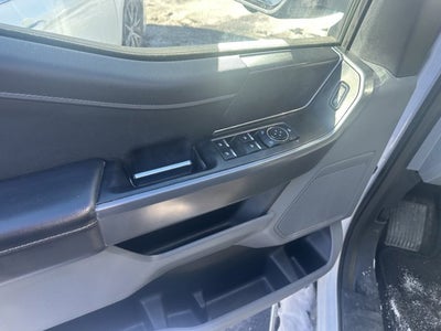 2024 Ford F-150 XLT Super Crew 4x4 w/Leather Heated Seats