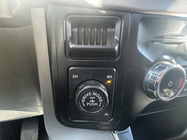 2024 Ford F-150 XLT Super Crew 4x4 w/Leather Heated Seats