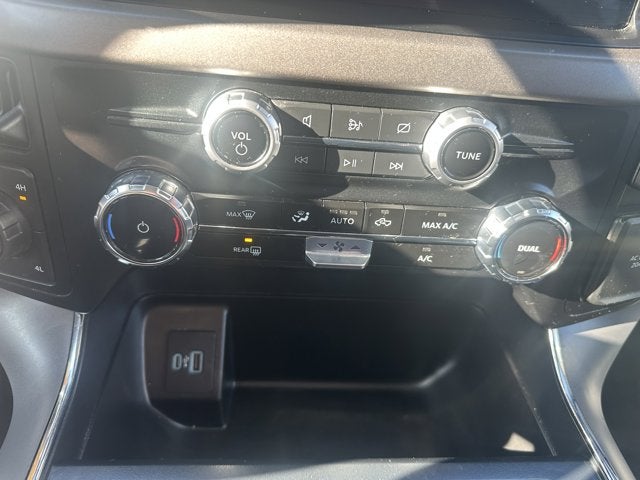 2024 Ford F-150 XLT Super Crew 4x4 w/Leather Heated Seats