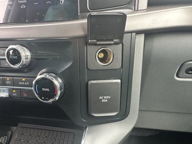 2025 Ford F-150 XLT Hybrid