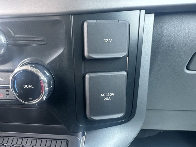 2025 Ford F-150 XLT Hybrid