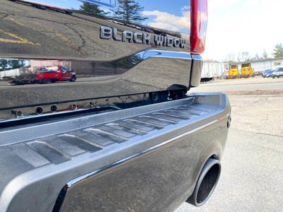 2026 Ford F-150 Lariat BLACK WIDOW Crew Cab