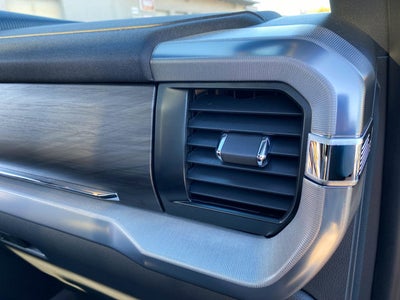 2025 Ford F-150 Lariat Hybrid