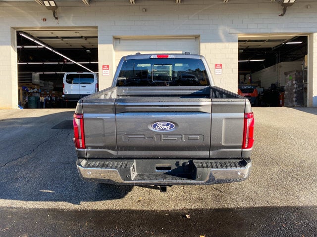 2025 Ford F-150 Lariat Hybrid