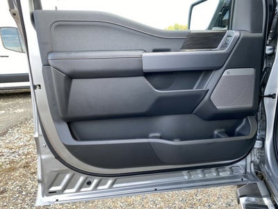 2025 Ford F-150 Lariat Hybrid