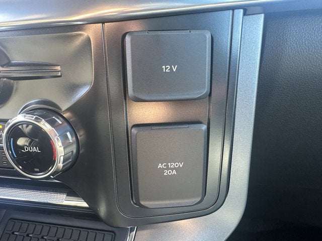 2025 Ford F-150 Lariat Hybrid