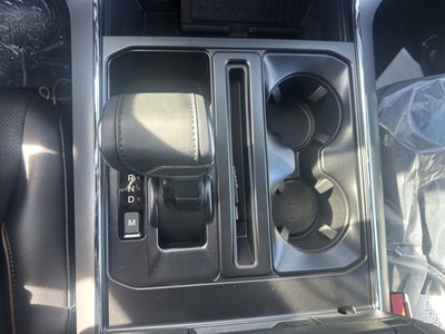 2025 Ford F-150 Lariat Hybrid