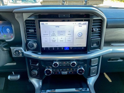 2025 Ford F-150 Lariat Hybrid