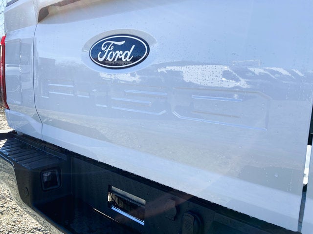 2025 Ford F-150 Lariat Hybrid