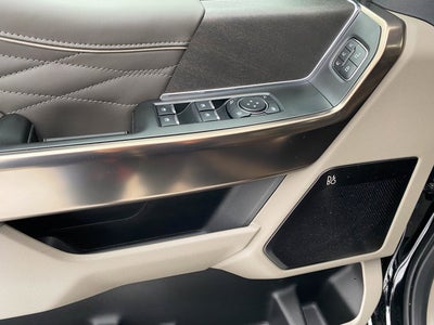 2025 Ford F-150 Platinum Hybrid