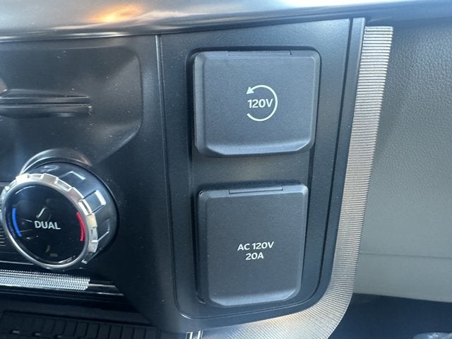 2025 Ford F-150 Platinum Hybrid